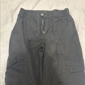Women’s Dark Cargo Pants!
